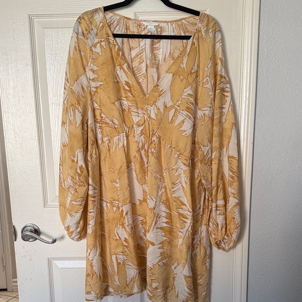 H&M Yellow and White Long Sleeve Dress